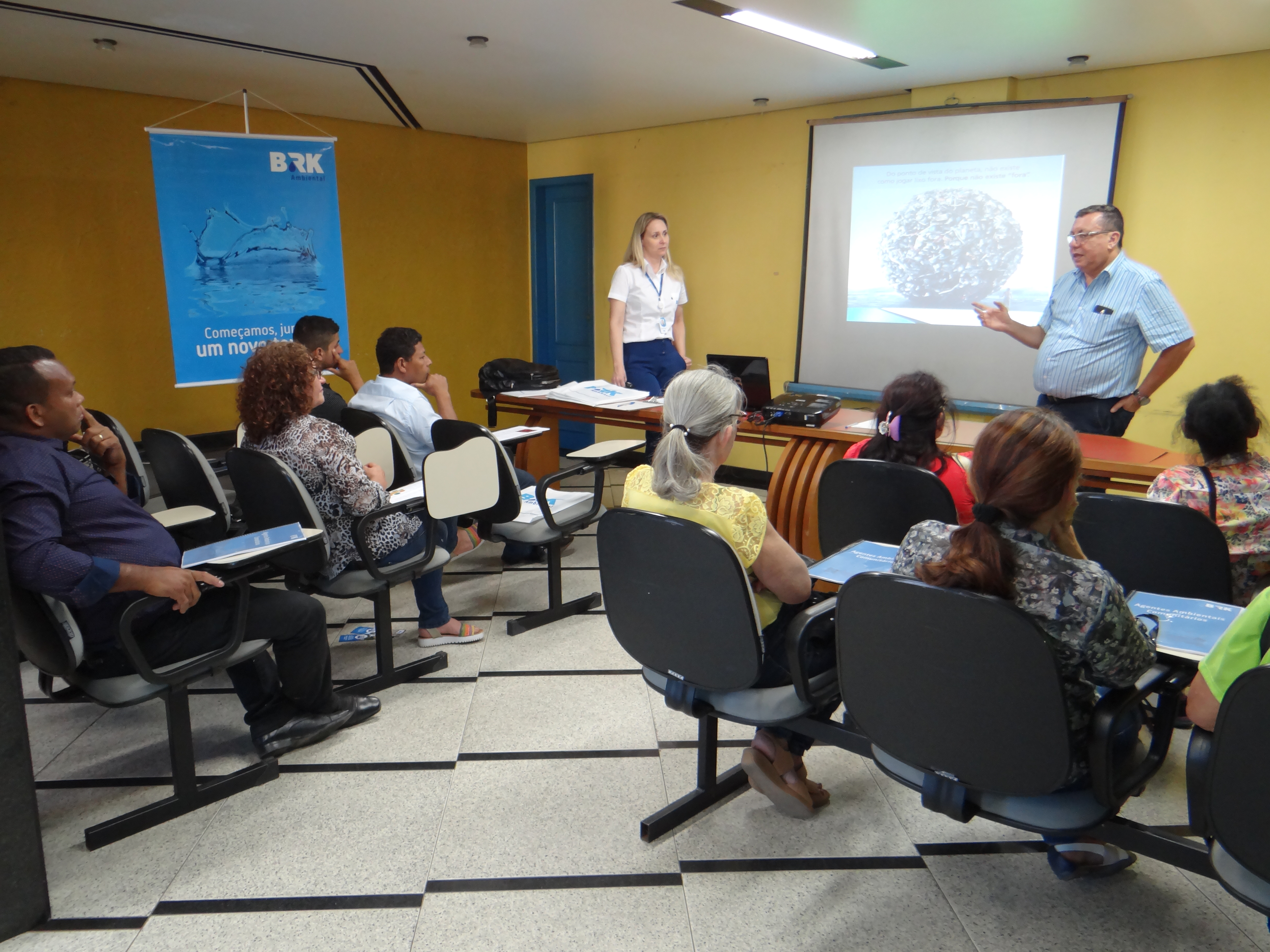 Curso de Formação de Agentes Comunitários Ambientais realizado pela BRK Ambiental motiva moradores a desenvolver projeto