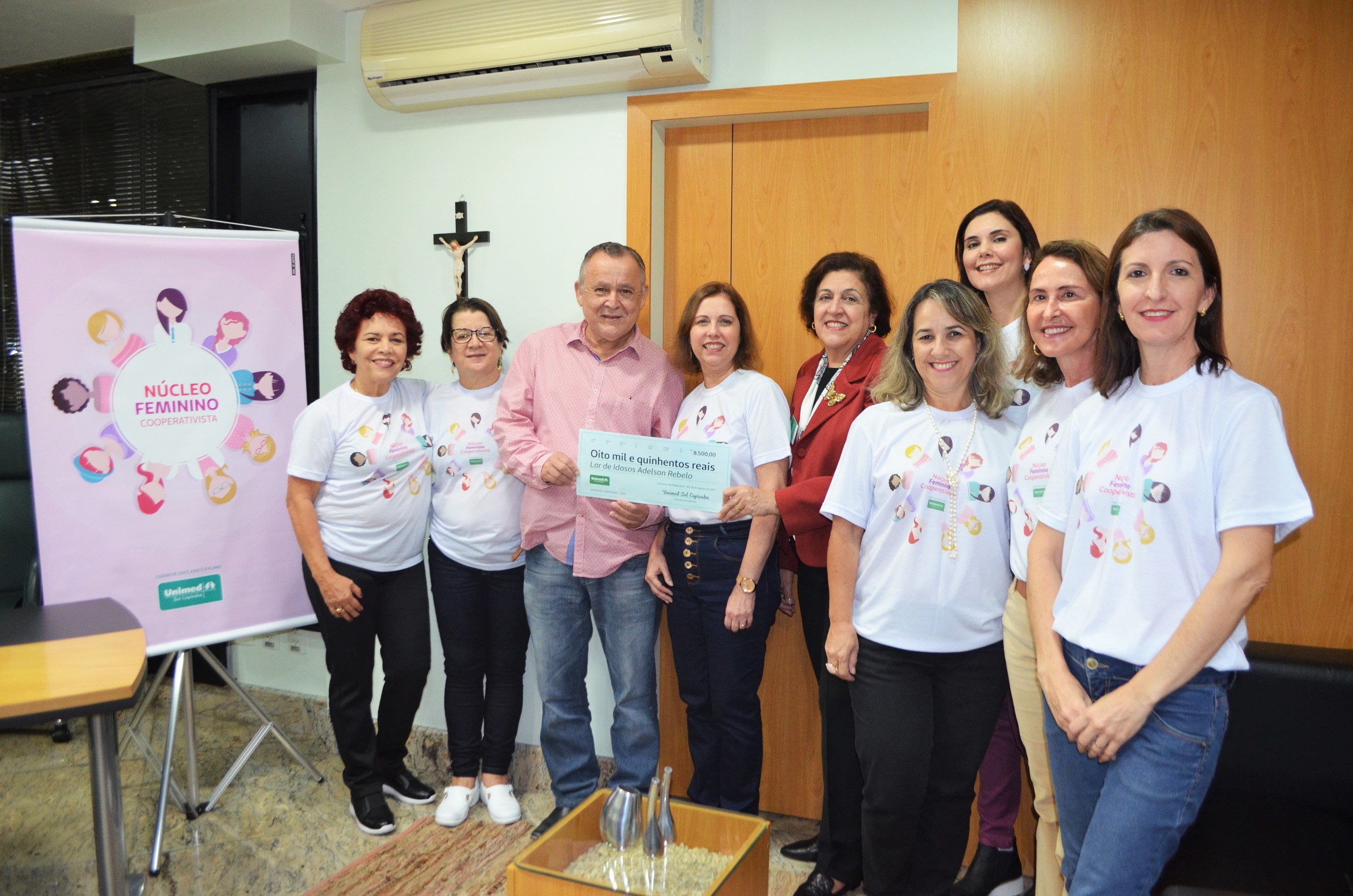Brechó Solidário do Núcleo Feminino Cooperativista beneficia asilos de Cachoeiro de Itapemirim
