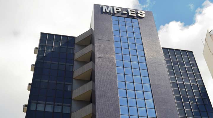 MP-ES pede suspensão de compra de carro de R$ 120 mil para prefeito de Venda Nova