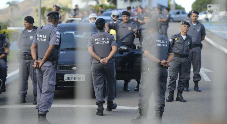 Suspensa resolução que permitia a PMs o recolhimento de provas em homicídios