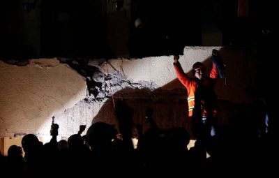 Autoridades mexicanas estimam que 50 pessoas continuam soterradas após terremoto 400x255 - Autoridades mexicanas estimam que 50 pessoas continuam soterradas após terremoto