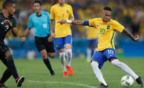 seleção 1 - Brasil joga hoje contra a Colômbia defendendo sequência de nove vitórias