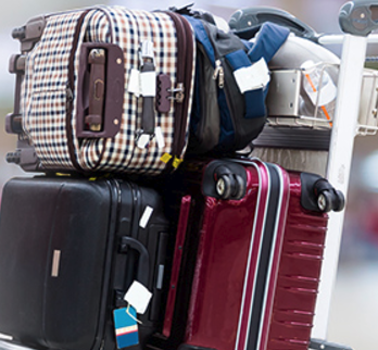 Regras de bagagem: conheça seus direitos na hora de despachar a mala