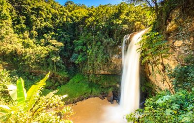 turismo no es 400x255 - Que tal se refrescar nas cachoeiras do Espírito Santo?