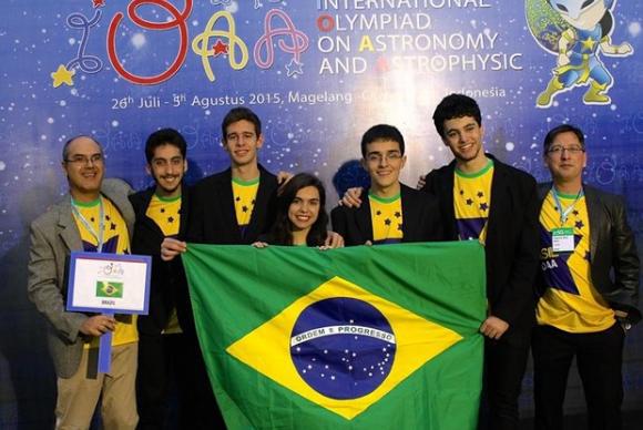 Brasil ganha 5 medalhas na Olimpíada Internacional de Astronomia e Astrofísica