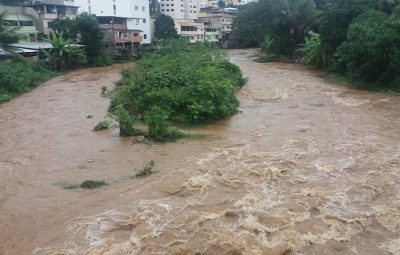 chuva 400x255 - Chuvas fortes e risco de cheia do rio deixa população de Iconha em alerta