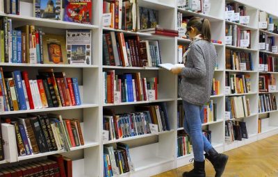 Prazo para renovação de contratos do Fies é prorrogado para 30 de novembro estudantes 400x255 - Prazo para renovação de contratos do Fies é prorrogado para 30 de novembro