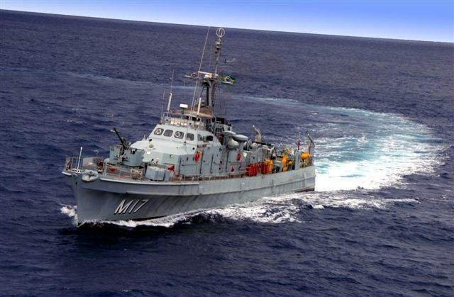 Marinha abre visitação a dois navios no Porto de Vitória