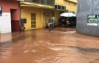 alerta enchentes 01 12 2017 400x255 - Chuva forte deixa Cachoeiro de Itapemirim em alerta para enchentes