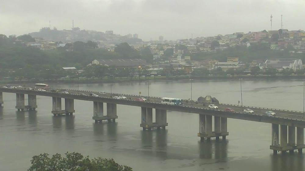 Dezembro começa com alerta de chuva volumosa para o Espírito Santo