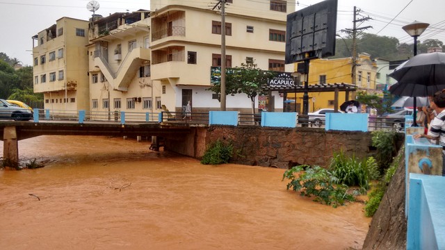 Previsão de chuva forte deixa todo o Espírito Santo em alerta