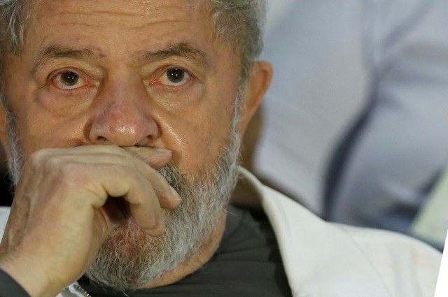 Juiz do DF manda apreender passaporte do ex-presidente Lula