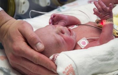 uterus transplant bir fran 400x255 - Mulher com útero transplantado tem bebê saudável nos Estados Unidos