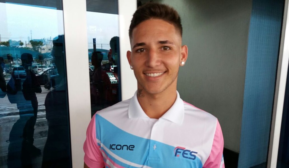 Destaque da estreia do Santão, Marcinho lamenta empate no fim com o Água Santa