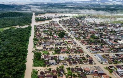 bairro vila nova em joinville credito drone sul 400x255 - Bairros de Joinville ficam totalmente alagados após temporal