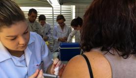vacinacao contra febre amarela no rio - Minas registra 22 casos de febre amarela, com 15 mortes, de julho até janeiro