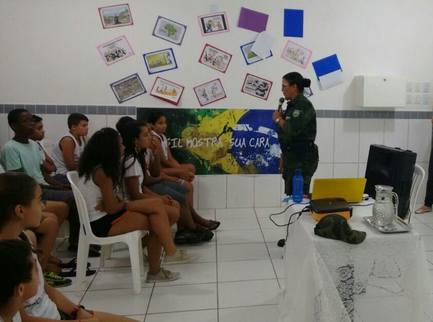 Batalhão de Polícia Ambiental realiza palestra em Castelo