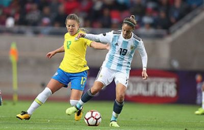 Futebol feminino 400x255 - Futebol feminino: Brasil a um empate de ganhar a Copa América