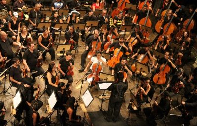 Orquestra Sinfônica 400x255 - Orquestra Sinfônica interpreta trilhas sonoras de clássicos do cinema no Teatro da Ufes