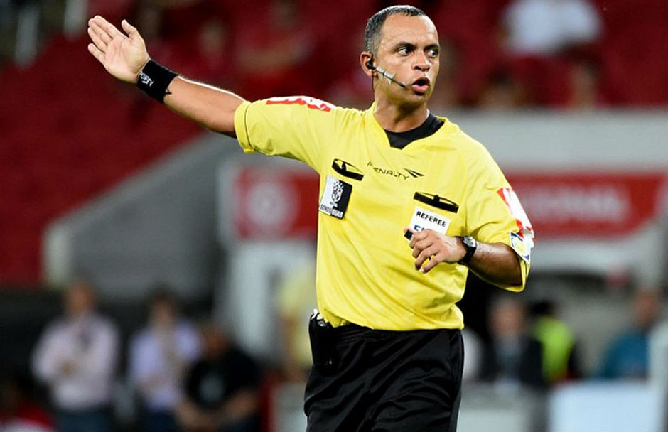 Brasileiro será um dos 13 árbitros assistentes de vídeo da Copa