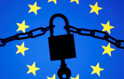 2018 05 23t082018z 1026341453 rc1e1b7336d0 rtrmadp 3 europe privacy 400x255 - Lei da União Europeia que protege dados pessoais entra em vigor e atinge todo o mundo; entenda
