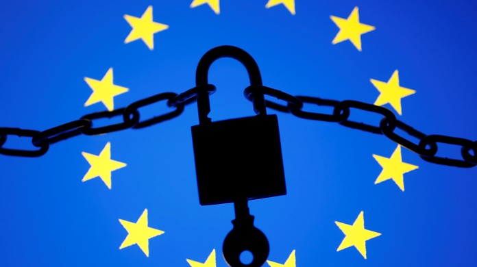 Lei da União Europeia que protege dados pessoais entra em vigor e atinge todo o mundo; entenda