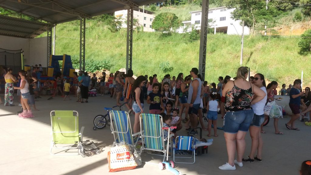 20180501 150928 1024x576 - Pais de alunos aproveitam o feriado para fazerem piquenique em Iconha.