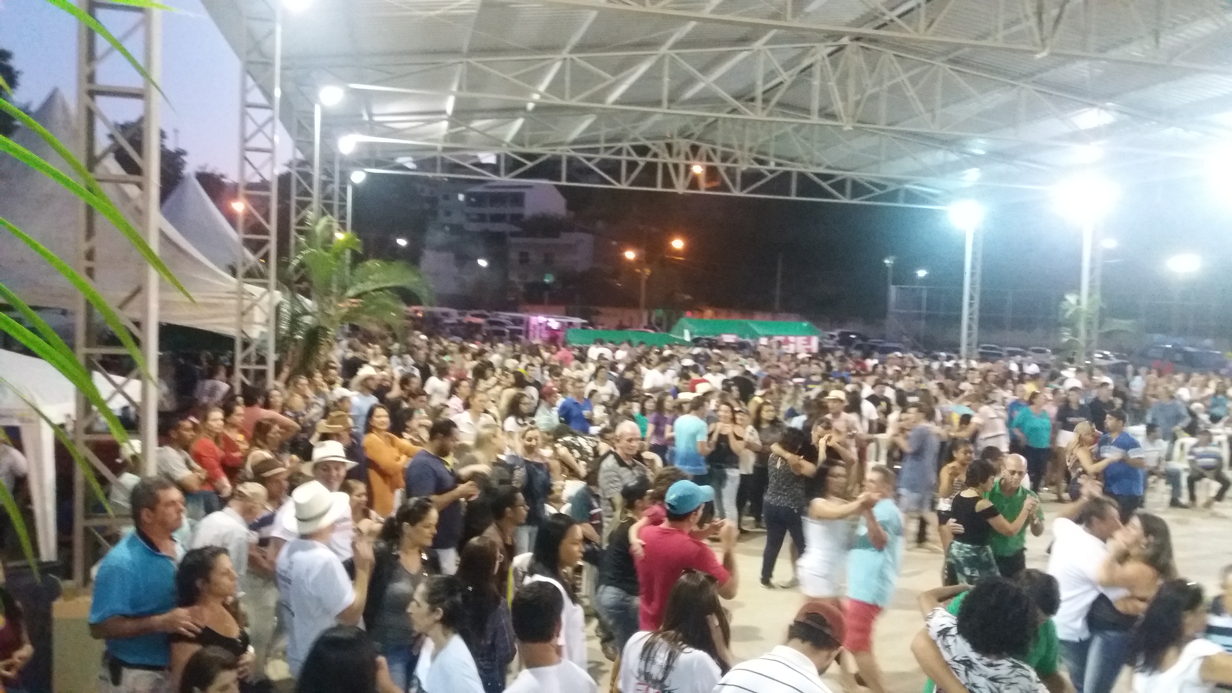 Festa Beneficente a Pestalozzi de Iconha foi um Sucesso!!!!