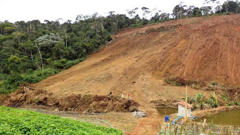 BPMA flagra área desmatada em Itarana