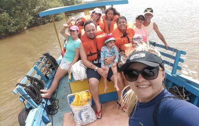 Cinco dicas de presentes típicos de Anchieta para o Dia das Mães Passeio de Barco pelo Benevente Jane Flores 400x255 - Cinco dicas de presentes típicos de Anchieta para o Dia das Mães