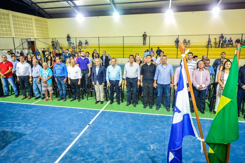 quadra - Inaugurada Quadra Poliesportiva em Monte Belo - Iconha