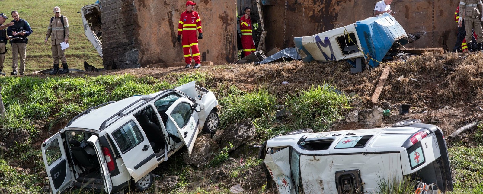 Maior tragédia em estradas no ES faz 1 ano e número de infrações só aumenta