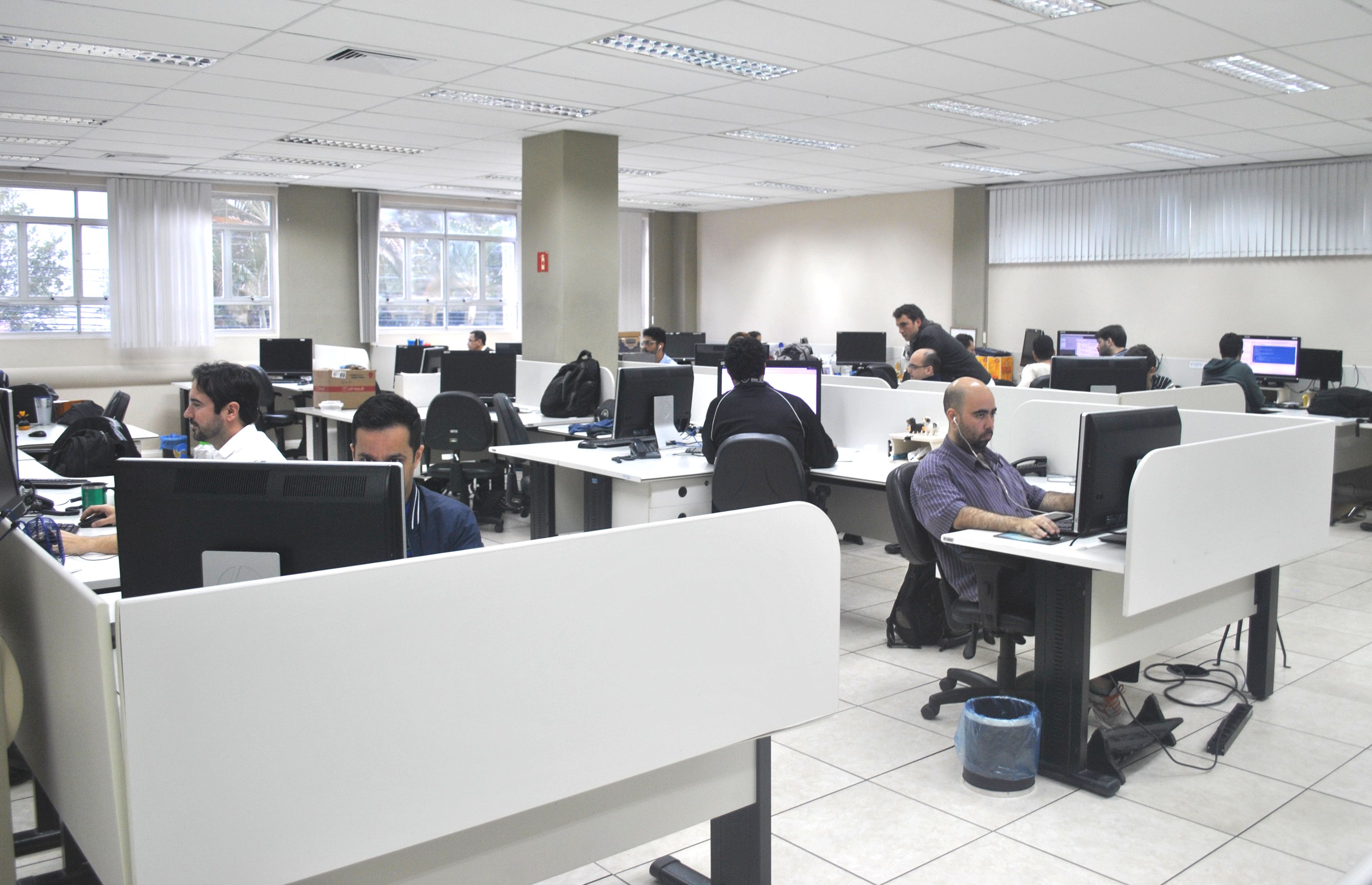 Mais de mil servidores estaduais têm avaliações automáticas do estágio probatório