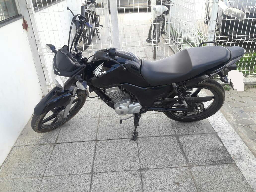 POLÍCIA MILITAR RECUPERA VEÍCULO COM RESTRIÇÃO DE FURTO/ROUBO EM PIÚMA