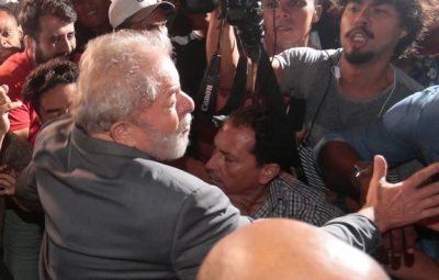 lula 400x255 - TSE pode decidir no recesso sobre pedido para declarar Lula inelegível