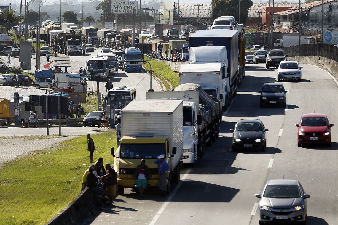 Moraes diz que multas a caminhoneiros não podem ser perdoadas