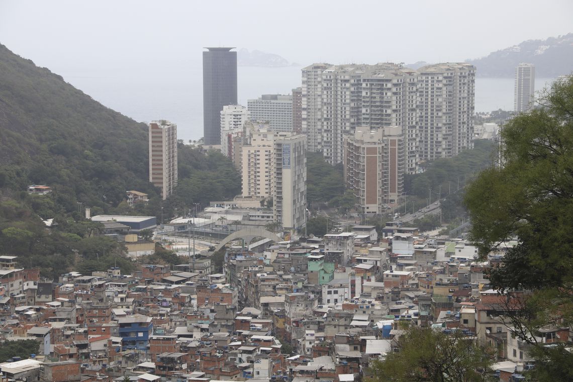 População brasileira passa de 208,4 milhões de pessoas, mostra IBGE