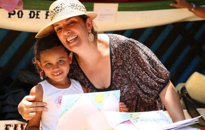 Débora Braga   Dirige projeto Canoário Vera Lúcia Braga em Ilha Grande RJ180823 185612 400x255 - Assistência Humanitária na Costa Verde do Rio busca garantir dignidade das comunidades em meio à violência