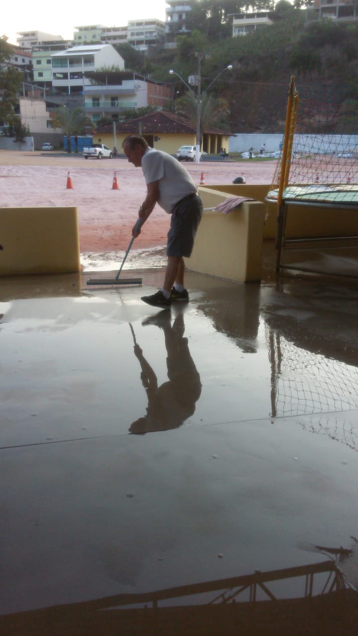 Prefeito mais velho do ES dando exemplo de trabalho em Iconha