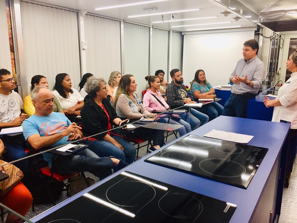 Cozinha Capixaba: Guarapari encerra programa de qualificação de mil profissionais da gastronomia