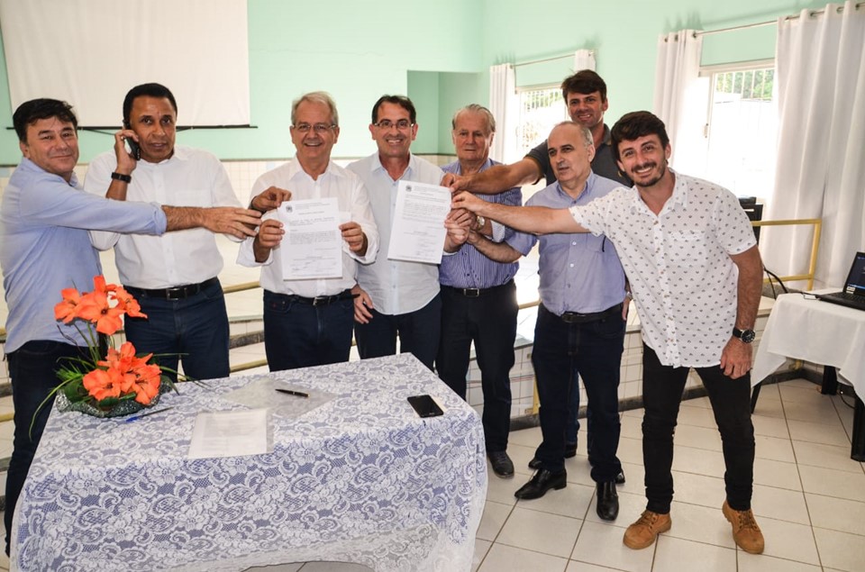 Governo anuncia projeto para Caminhos do Campo e autoriza instalação de pontes em Iconha