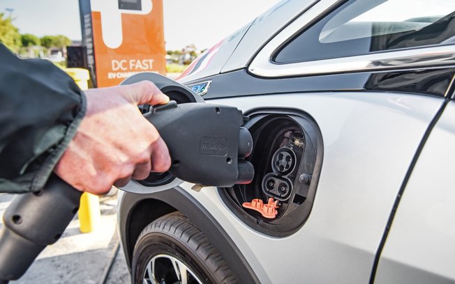 Estado terá sete postos para recarregar carros elétricos em 2019