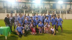 Grande final do campeonato municipal de futebol de Iconha 2018 1 300x169 - Nos pênaltis, 15 Minutos vence Play Boys e fica com o titulo do campeonato Municipal de Iconha.