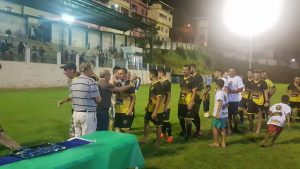 Grande final do campeonato municipal de futebol de Iconha 2018 19 300x169 - Nos pênaltis, 15 Minutos vence Play Boys e fica com o titulo do campeonato Municipal de Iconha.