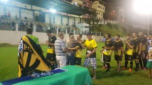 Grande final do campeonato municipal de futebol de Iconha 2018 22 300x169 - Nos pênaltis, 15 Minutos vence Play Boys e fica com o titulo do campeonato Municipal de Iconha.