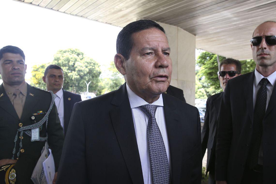 “Tem que punir”, diz Mourão sobre responsáveis por tragédia em Minas
