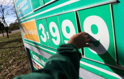 diesel 400x255 - Subsídio chega ao fim e diesel sobe 2,5% nas refinarias no dia 1º
