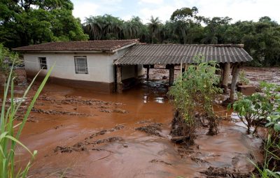 doações destinadas a Brumadinho 400x255 - Polícia investiga pedidos de doações destinadas a Brumadinho