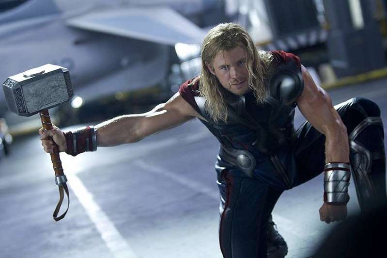 Marvel autoriza que fã em estado terminal assista ‘Vingadores 4’ antes da estreia