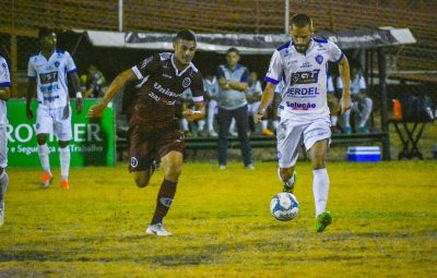 Desportiva x vitoria 400x255 - Com golaço no fim, Desportiva arranca empate com o Vitória-ES no Engenheiro Araripe